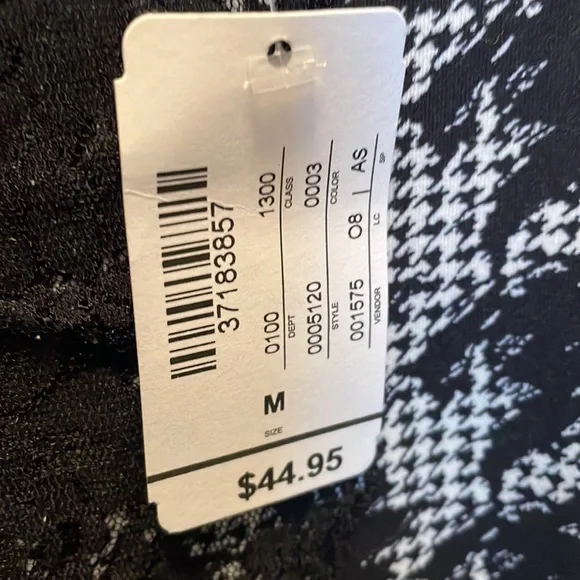 Christopher & Banks women’s top NWT - Picture 9 of 9